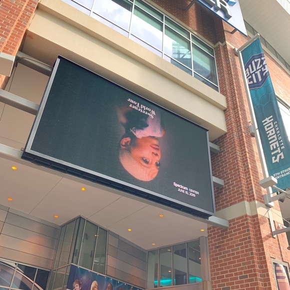 β  Welcome To My Closet! β - Picture 4 of 5